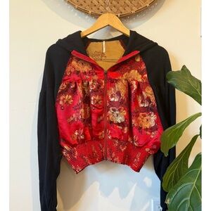 RARE Free People Japanese-Style Cropped Hoodie
